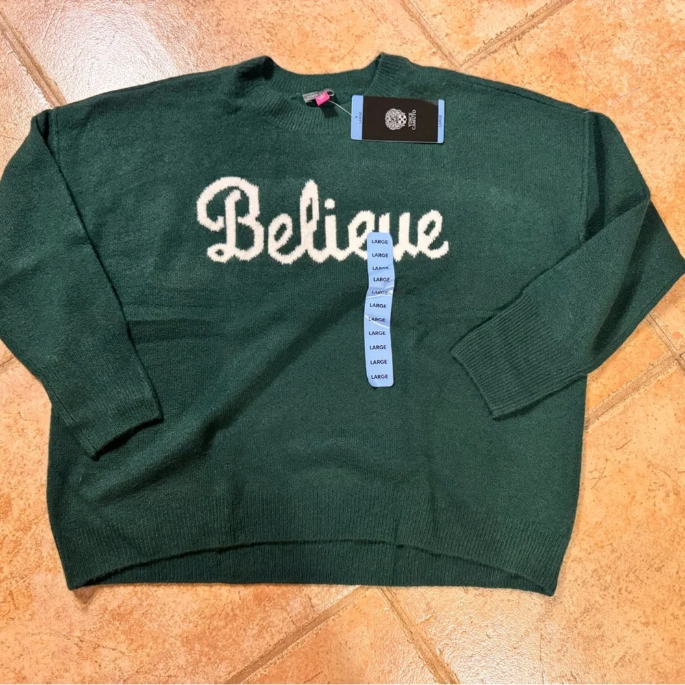 Vince Camuto Green Holiday Sweater - Picture 2 of 4